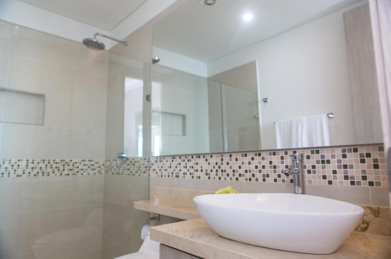 Propertiz Col Cartagena Luaran gambar